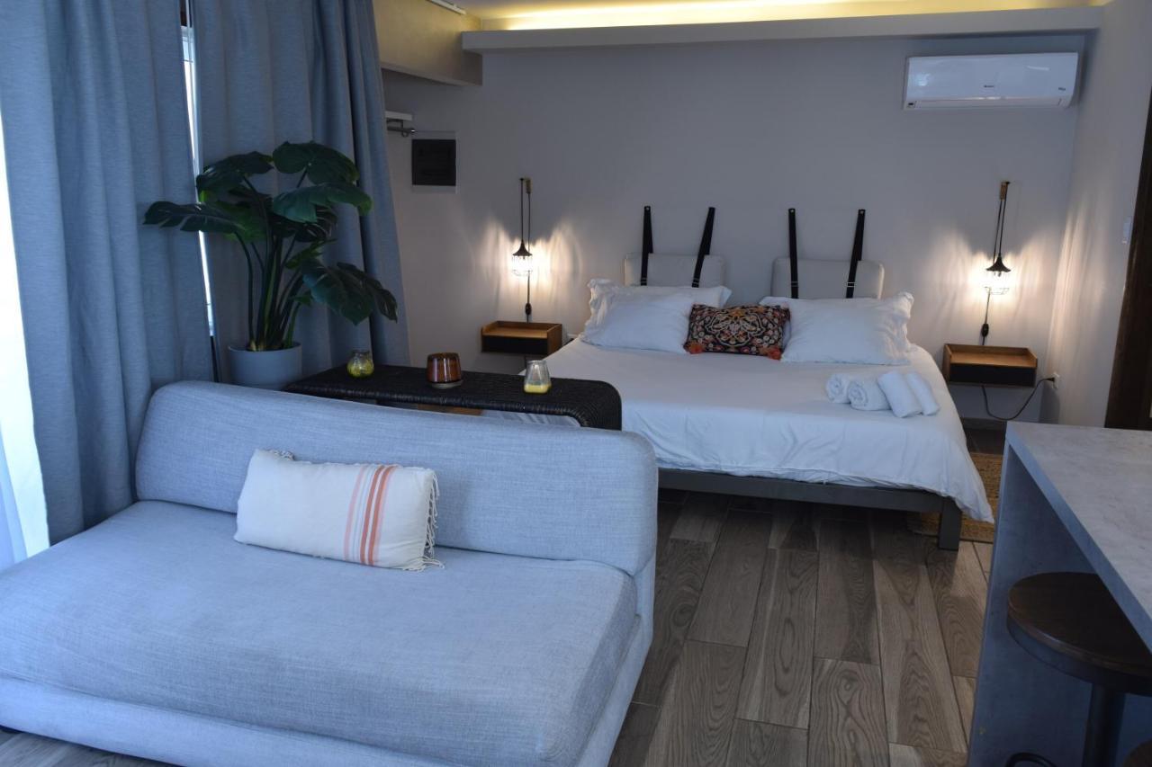 Tradewinds Apartments Simpson Bay Eksteriør billede