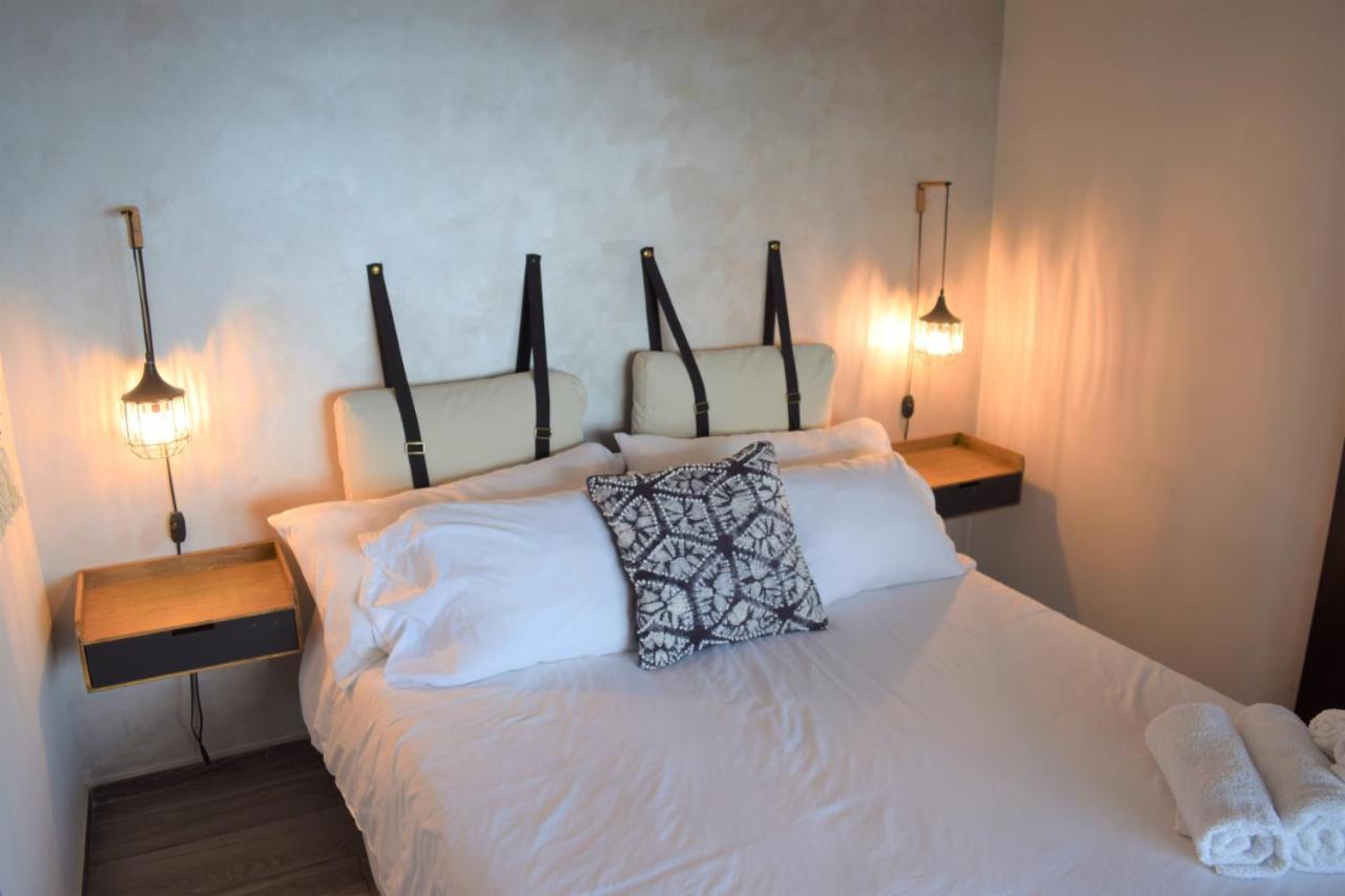 Tradewinds Apartments Simpson Bay Eksteriør billede