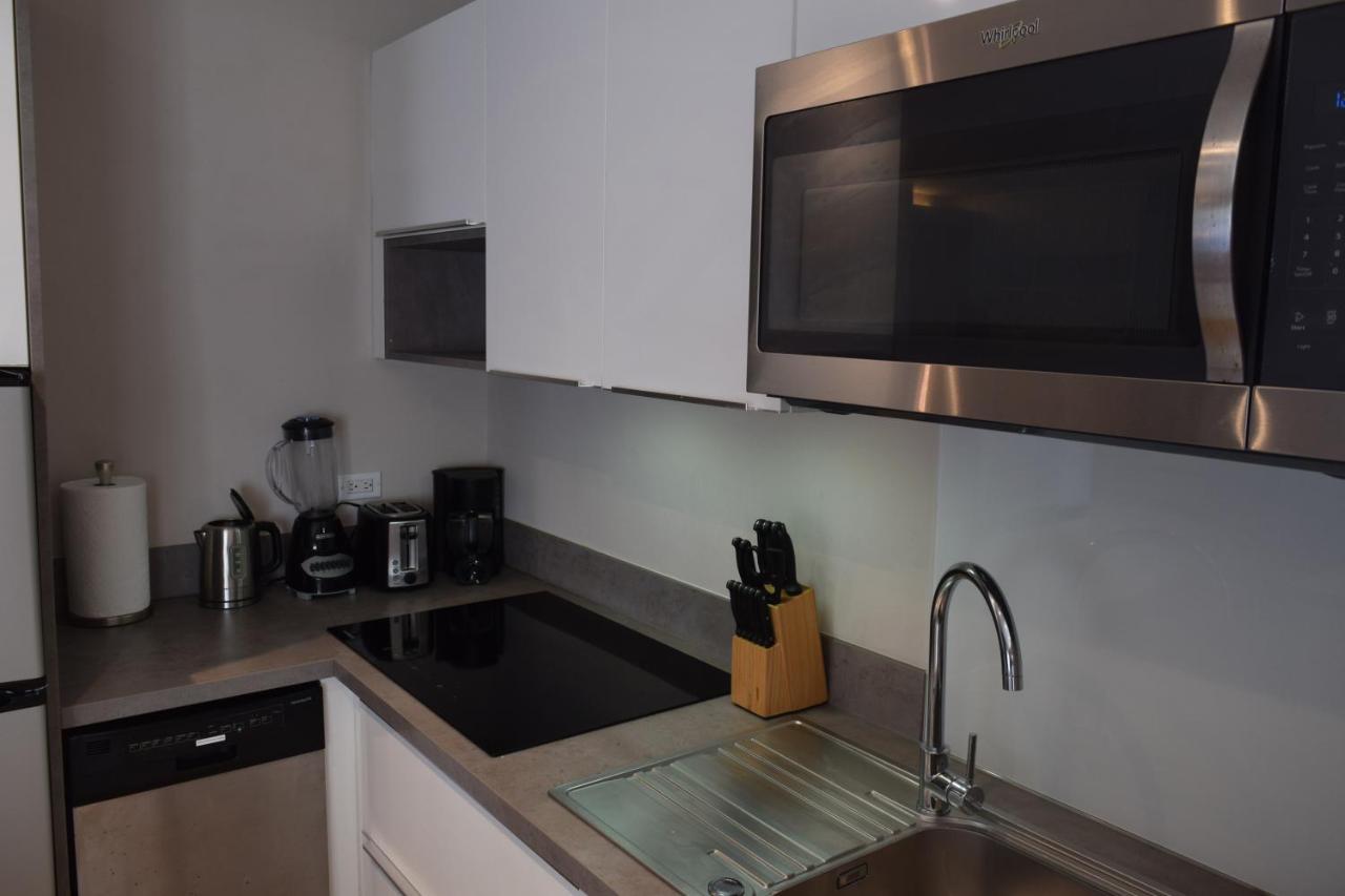 Tradewinds Apartments Simpson Bay Eksteriør billede