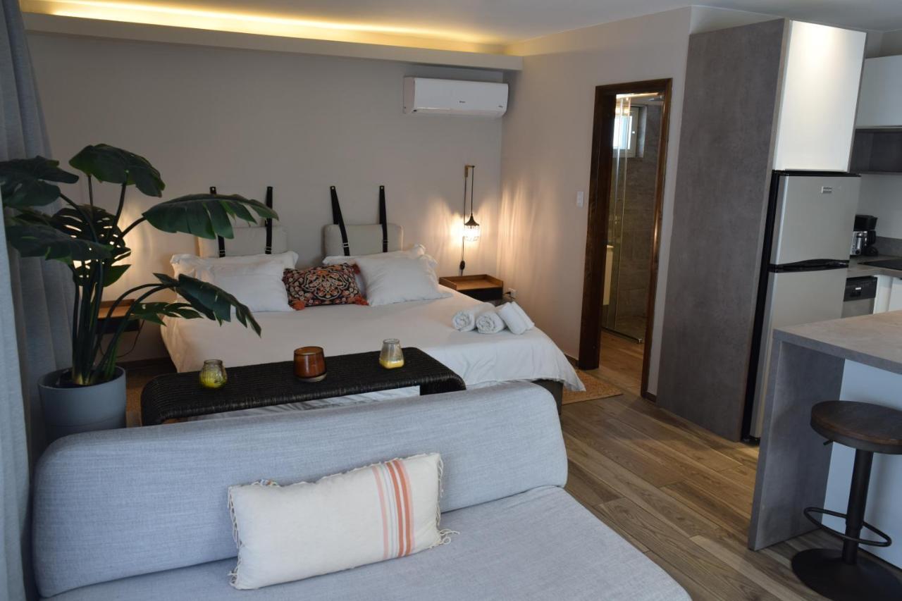 Tradewinds Apartments Simpson Bay Eksteriør billede