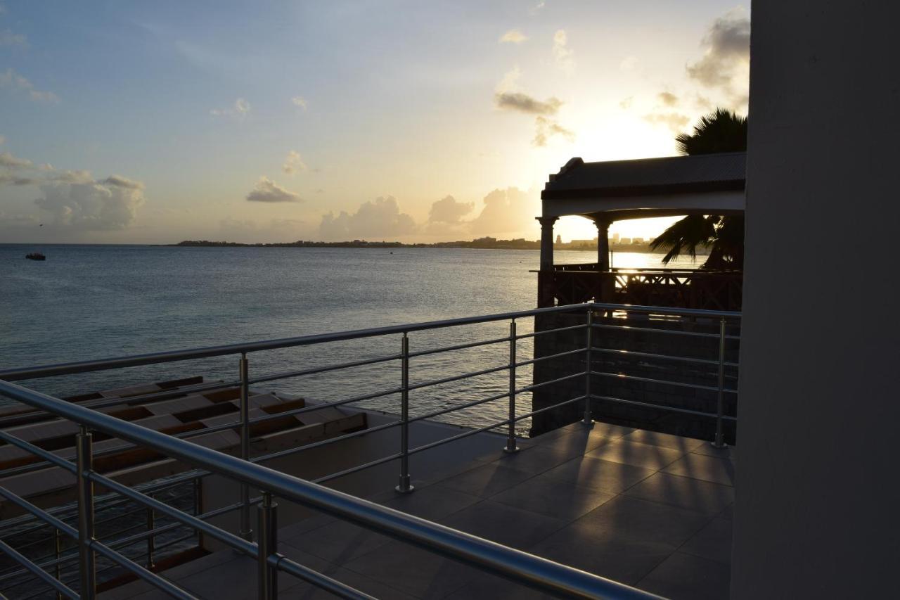 Tradewinds Apartments Simpson Bay Eksteriør billede