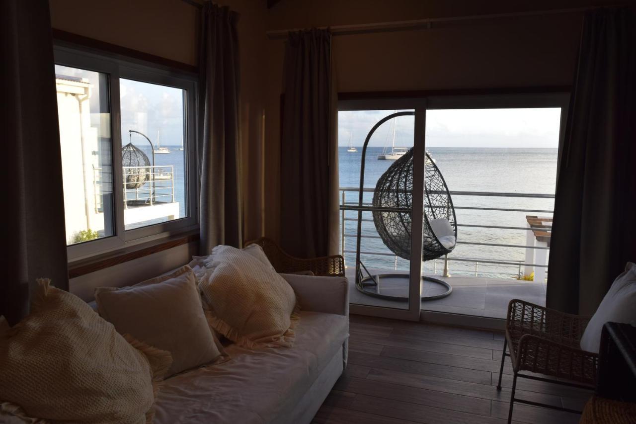 Tradewinds Apartments Simpson Bay Eksteriør billede